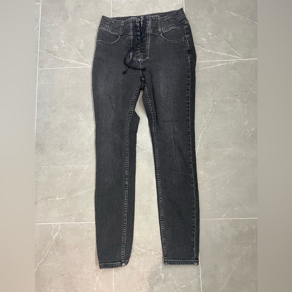 Free People Size 28 Skinny Straight Jeans